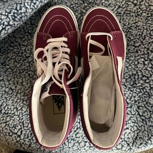 High-top Purple Vans